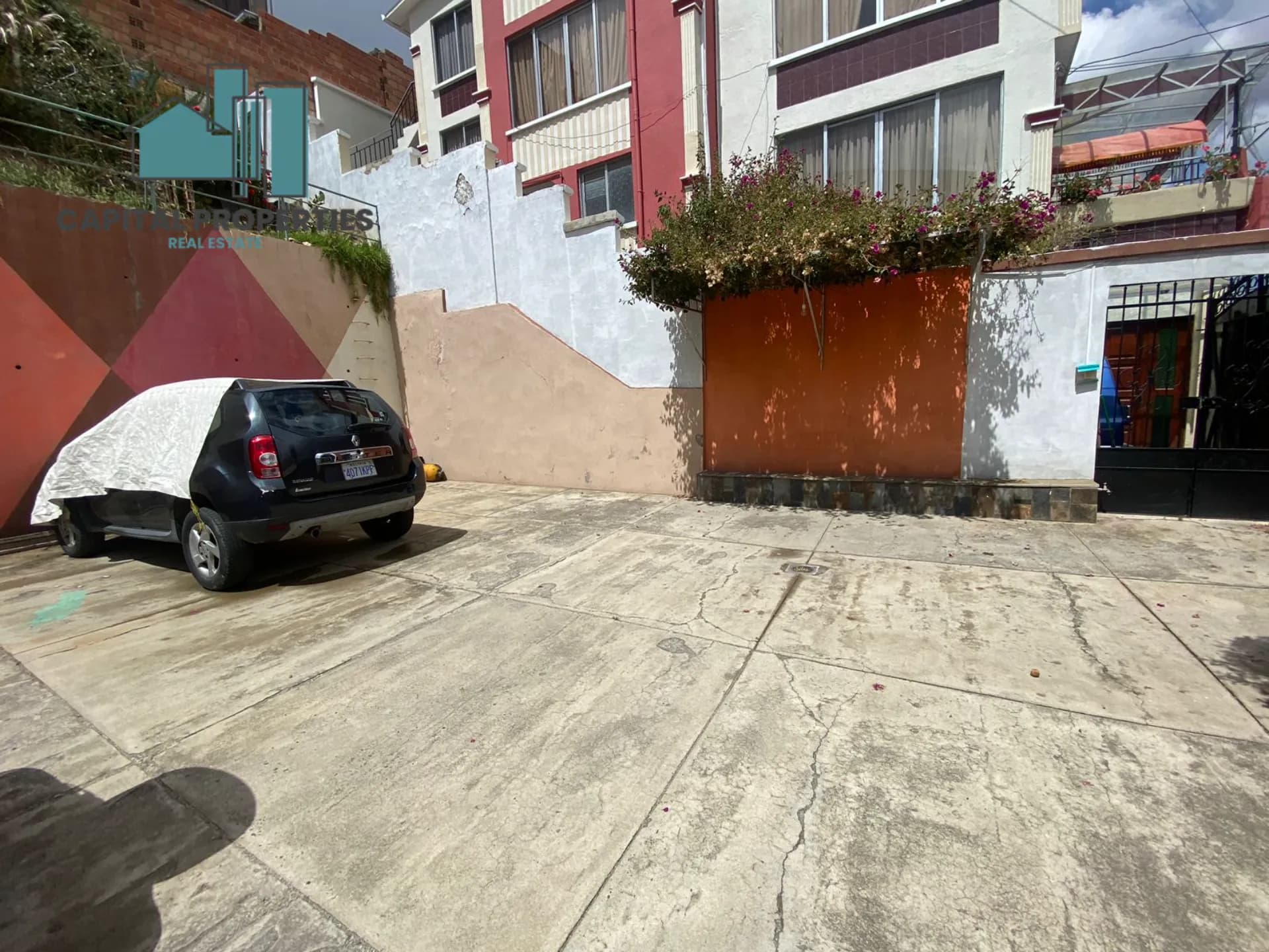 Foto 1 de 4